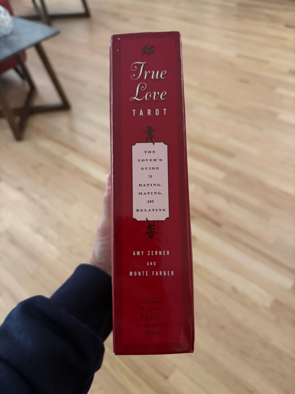 True Love Tarot Deck & Book Set - Red - Picture 5 of 5